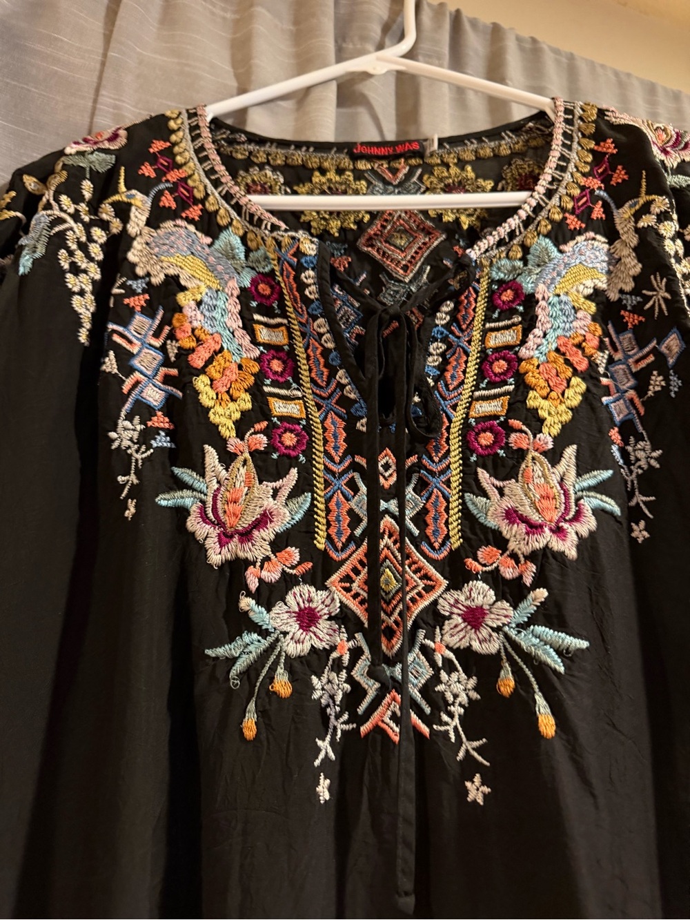 Johnny Was Black Embroidered Floral Boho Tunic - Picture 2 of 7
